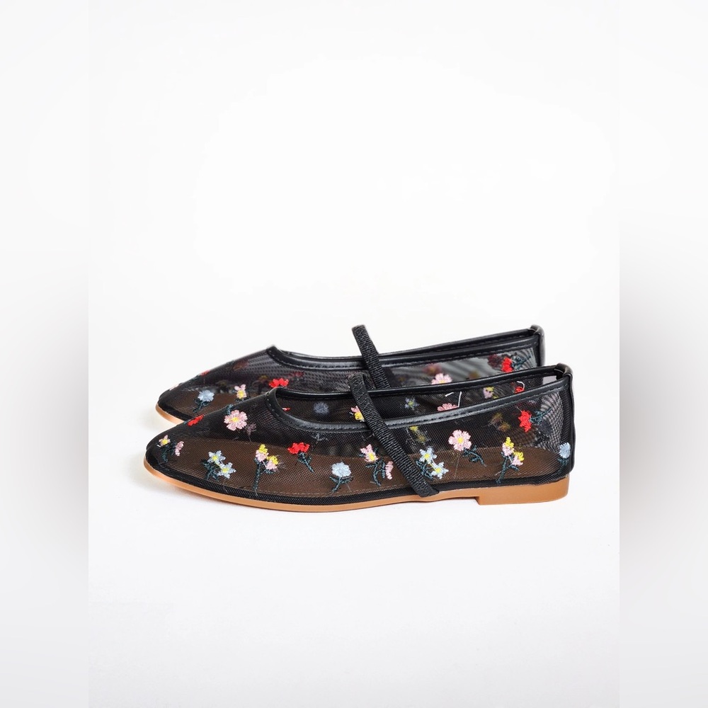 Mesh Ballet Flats for Women Embroidered Floral Mary Jane size 6.5